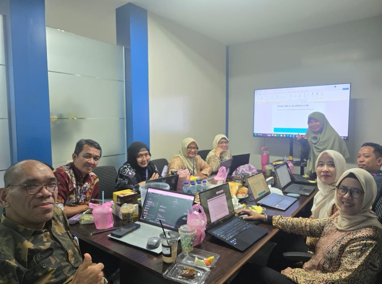 Rapat Evaluasi dan Sikronisasi Kurikulum OBE tahun 2026